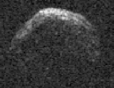 ภาพถ่ายเรดาร์ของ <wbr>1950 <wbr>DA <wbr>จากหอสังเกตการณ์เอริซิโบ <wbr>เปอร์โตริโก <wbr>ถ่ายเมื่อวันที่ <wbr>4 <wbr>มีนาคม <wbr>2544 <wbr>ในขณะที่ดาวเคราะห์น้อยอยู่ห่างจากโลก <wbr>7.8 <wbr>ล้านกิโลเมตร <wbr>(ภาพจาก <wbr>NASA/JPL)<br />
<br />
	