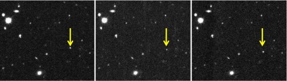 ภาพการค้นพบดาวเคราะห์แคระ 2012 วีพี 113 ถ่ายเมื่อวันที่ 5 พฤศจิกายน 2555 แต่ละภาพถ่ายห่างกันสองชั่วโมง 